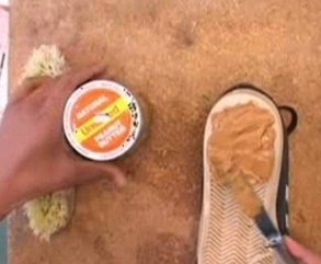 remove gum using peanut butter - get gum off shoe