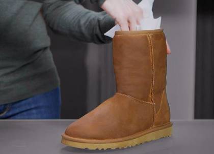 cleaning uggs - ugg boots