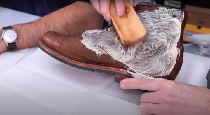 cleaning - use saddle soap on boots