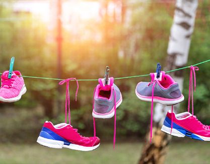 How To Dry Shoes Quickly
