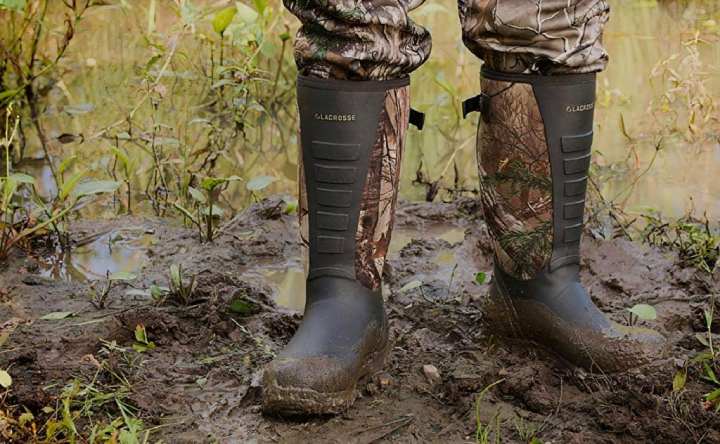 snake proof boots - Can snakes bite through rubber boots